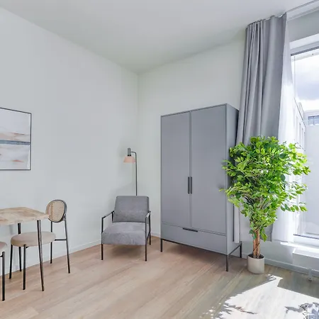 Lägenhetshotell Limehome Muellerstrasse - Digital Access Berlin