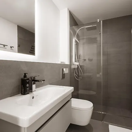 Limehome Müllerstraße Apartahotel