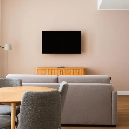 Lägenhetshotell Limehome Muellerstrasse - Digital Access Berlin