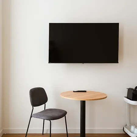 Limehome Müllerstraße 4*